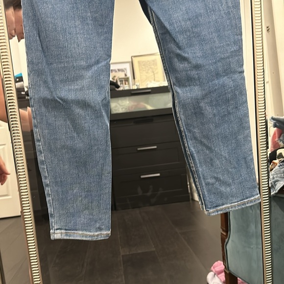 Womens size 10 light wash Old Navy Rock Star Super Skinny mid-rise jeans - Picture 5 of 5